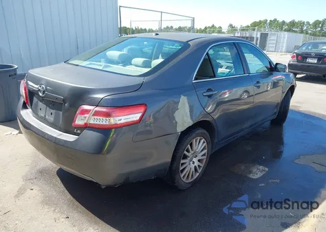 2011 Toyota Camry Le z USA, uszkodzony, nr VIN 4T1BF3EK7BU199395